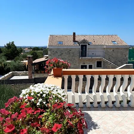 Apartman Bianca Apartment *